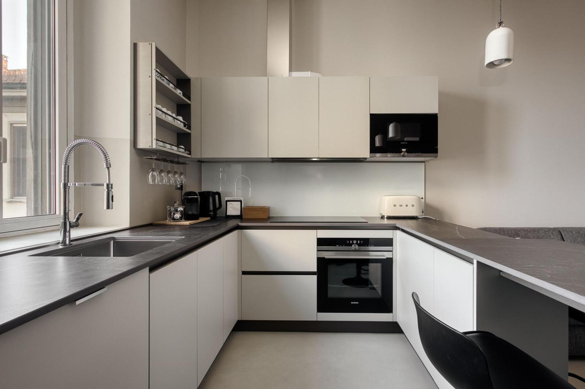 Апартаменти Navigli, 90 Square Meters, Free Parking Ripa Ticinese Мілан Екстер'єр фото